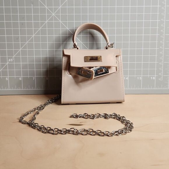 Kelly Belted Crossbody Bag Dusty Pink - Picture 2 of 6